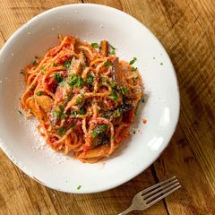 A picture of 🍝 Aubergine tomato sauce pasta - or you call it eggplant?.
