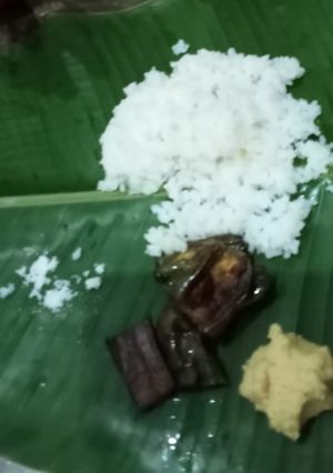 A picture of Raw banana, potato mashed with salt and ghee.