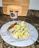 Pasta cremosa con camarones y espinacas