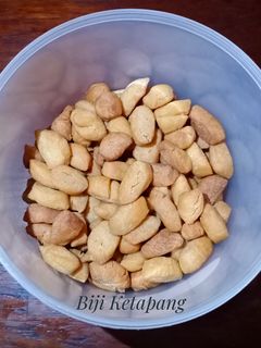 Foto resep Biji Ketapang Renyah Empuk