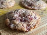Strawb & Cheesecake Cookies
