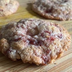 A picture of Strawb & Cheesecake Cookies.