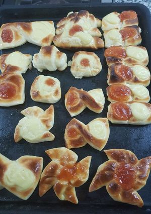 Una foto de Facturas fáciles sin hojaldre ni manteca