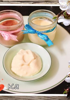 Hình của món Váng sữa vị monte cực chuẩn cho bé.