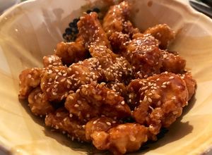 Una foto de Pollo coreano
