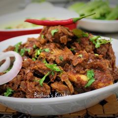 A picture of Spicy Mutton Masala.