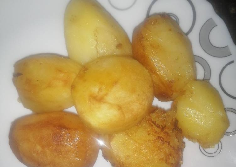 Deepfried honey potatoes