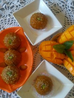 મેંગો લડડુ (Mango Ladoo recipe in gujarati) રેસીપી મુખ્ય ફોટો