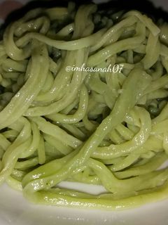 Foto resep Mie Hijau Eggless Homemade (Mie Bayam)