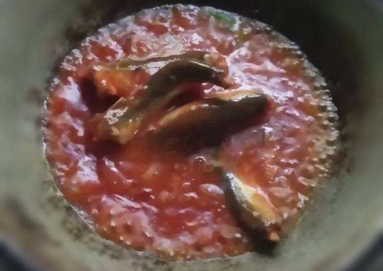 Ikan sarden pedas