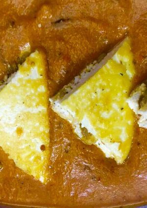 A picture of Paneer pasanda paneer.