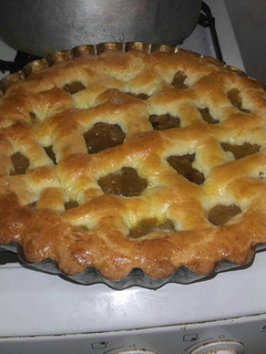 Una foto de Pasta frola de dulce de batata