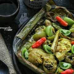 รูปของ Garang asem ayam dan ampela versi pyrex
