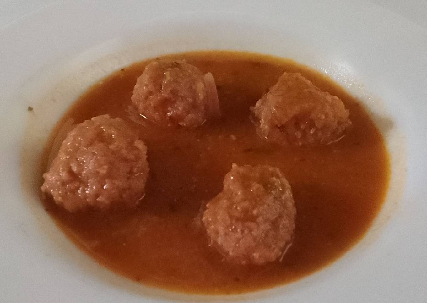 Albóndigas en salsa