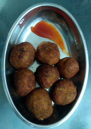 A picture of Cheese corn balls.