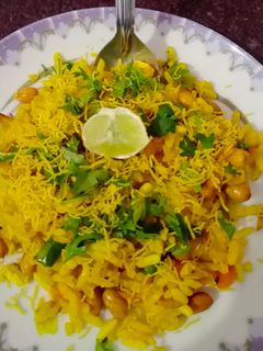 सुशीला (sushila recipe in marathi) रेसिपी चे मुख्य फोटो 