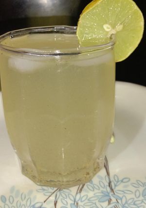 A picture of Nimbu Pani.