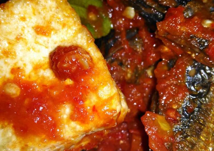 Langkah Mudah untuk meracik Ikan Sambel yang Enak Banget