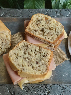 Una foto de PAN DE NUEZ SIN MANTECA 🍞🌰