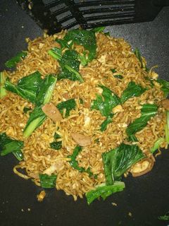 Foto resep Mie Goreng bakso telor