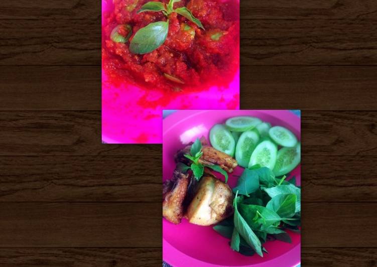 Pecel ayam/lalapan ayam rumahan 🍗🍗