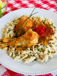 Csirkepaprikás nokedlivel recept fotója