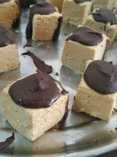 Una foto de Cubitos de dulce de leche