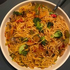 Vegan Teriyaki Stir Fry 𝓥 (𝙿𝚕𝚊𝚗𝚝 𝙱𝚊𝚜𝚎𝚍 𝙼𝚊𝚖𝚊𝚜🌿) A picture of Vegan Teriyaki Stir Fry 𝓥 (𝙿𝚕𝚊𝚗𝚝 𝙱𝚊𝚜𝚎𝚍 𝙼𝚊𝚖𝚊𝚜🌿).