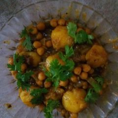 A picture of Imli chaat.