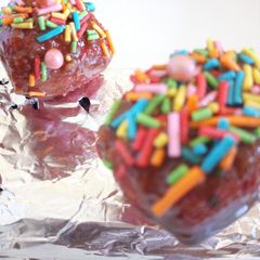 A picture of Cake Pops#BakingForKids.