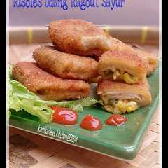 A picture of Risoles udang ragout sayur.