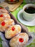 Bomboloni