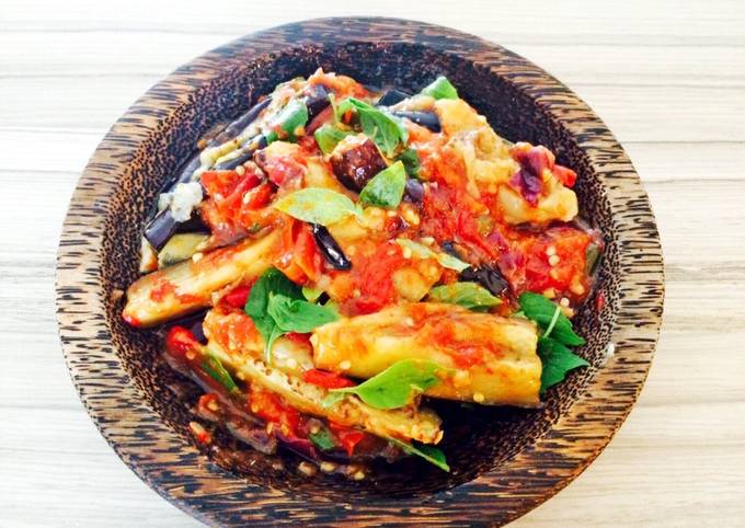 Balado terong - Aubergine with chili sauce