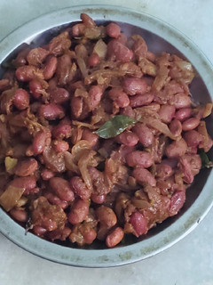 சோயா பீன்ஸ் மசாலா (Soya beans masala recipe in tamil) செய்முறை முக்கிய புகைப்படம்