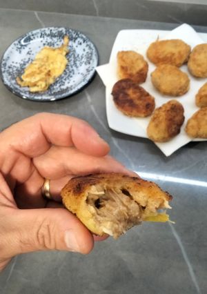 Foto principal de Croquetas de pollo al ajillo