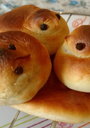 A picture of Bird Shape Bun.
