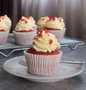 Simple Way Make Recipe Red velvet cupcakes that is So Delicious, Appealing}