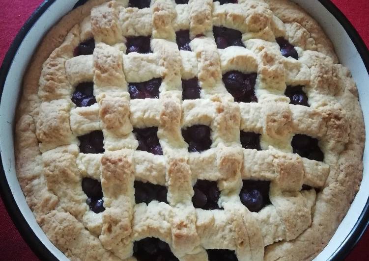 Easy Way to Prepare Appetizing Cherry Pie