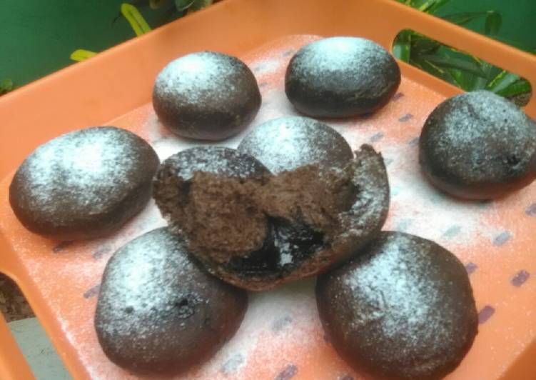 Donat kentang double Chocolate empuk.