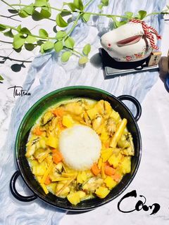 Hình của món Cơm Cà ri Ếch.