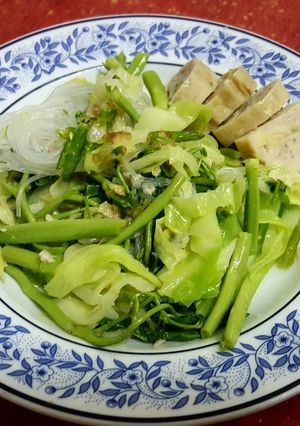 รูปของ ยำผักกระเฉดหมูยอ #กินผักรักสุขภาพ6