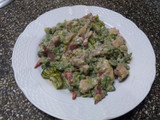 Spatzles verdes con una salsa zarpada muy rica