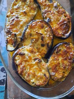 Una foto de Berenjena rellena