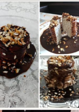 A picture of Marie Biscuit pull me up cake.
