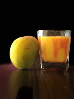 A picture of Mango Roohafza Smoothie.
