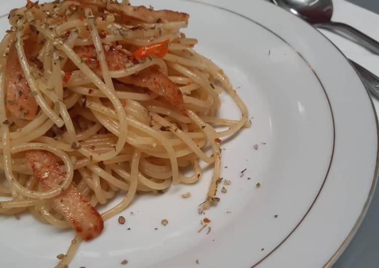 Cara Gampang Membuat Spaghetti Aglio olio yang Lezat Sekali