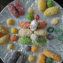 A picture of Colourful and silver eggs(sweet).