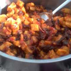 A picture of Sambal kentang daging.