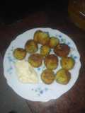Buñuelos de sancocho con mayonesa