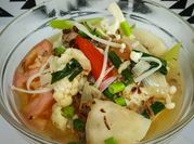 Gambar sup tofu enoki